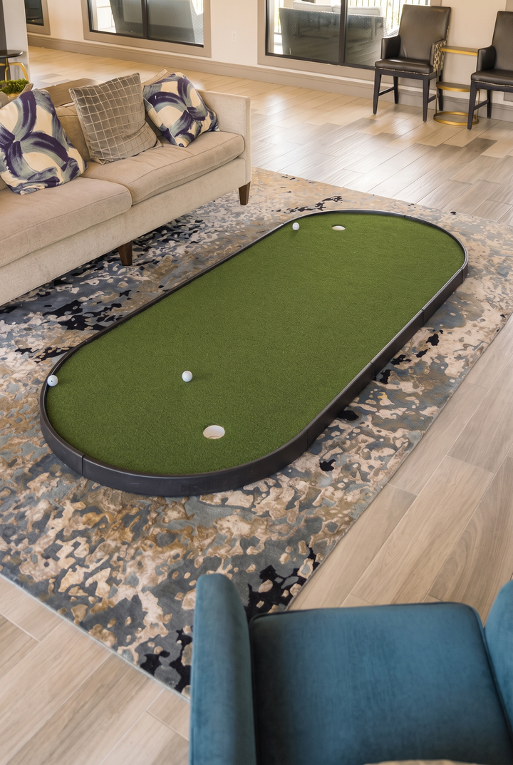 SIGPRO Gimme Putting Green