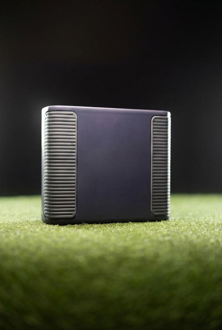 ST MAX Golf Launch Monitor and Simulator